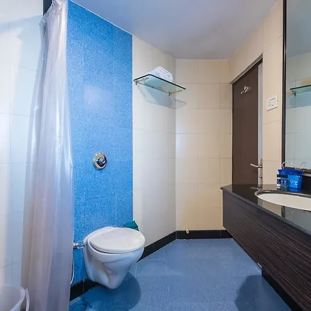 Fabhotel Savoy Airport 3* Mumbai