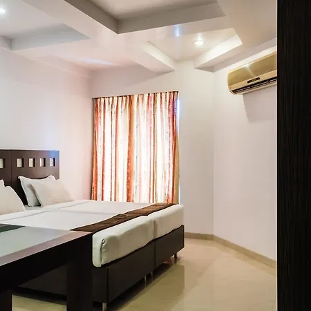 Fabhotel Savoy Airport 3* Mumbai