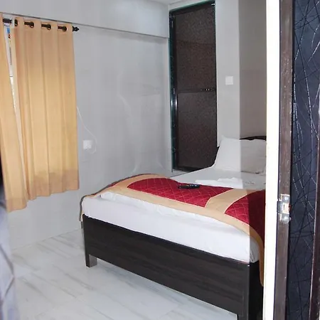 Hotel Holiday Inn 3* Mumbai
