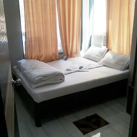 Hotel Holiday Inn 3* Mumbai