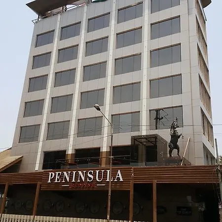 Peninsula Redpine Hotel 3*
