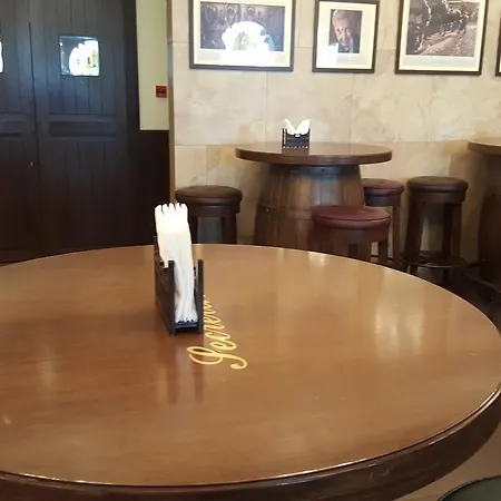 Peninsula Redpine Hotel 3*
