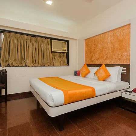 Oyo 18502 Flagship Sahar International Hotel