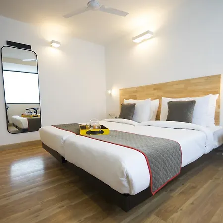 Oyo Townhouse 16 International Airport