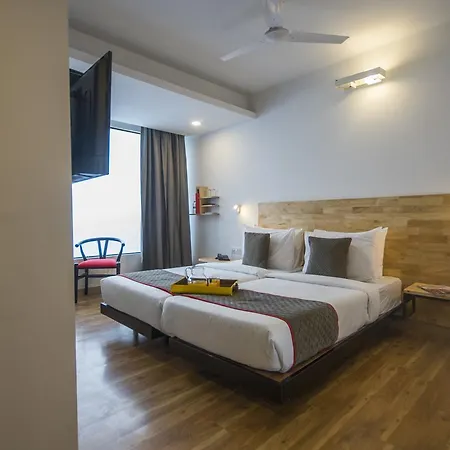 Oyo Townhouse 16 International Airport Hotel Mumbai