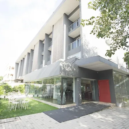 Oyo Townhouse 16 International Airport Mumbai