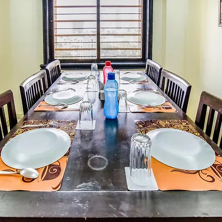 Siesta Prithvi Emperor Guest house Mumbai