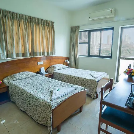 Hotel Ymca International House