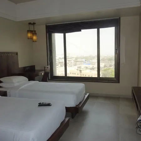 Hotel New Bengal 3*