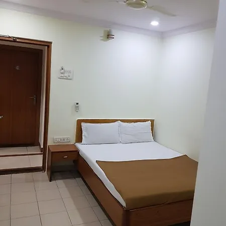 Super Hotel Mumbai