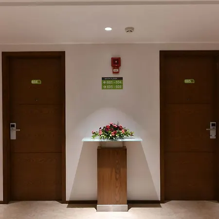 Hotel Leafio Marigold-near Airport