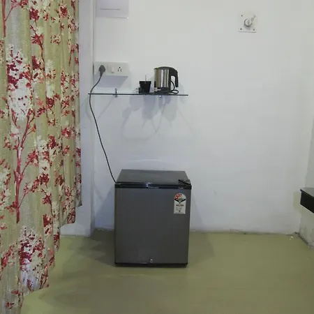 Hostel Restwel - Male Only *