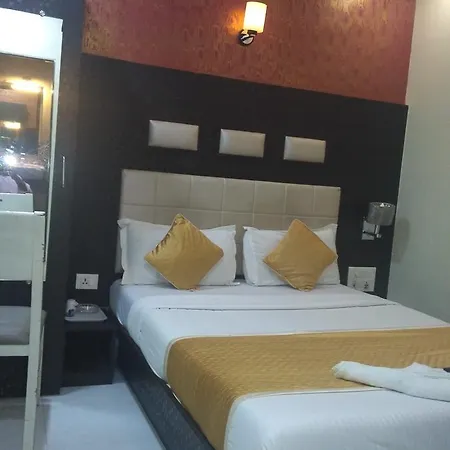 Avenue Hotel 2*
