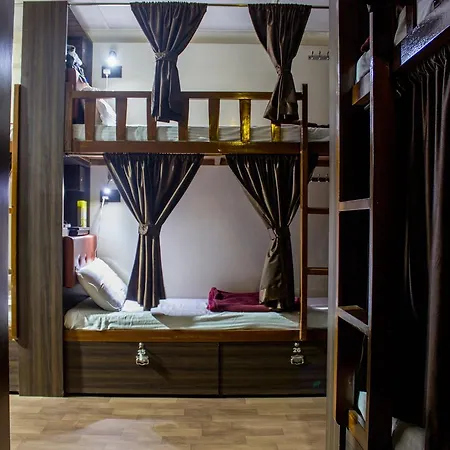 Marol Bed & Breakfast *