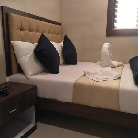 Hotel Avenue Residency Mumbai