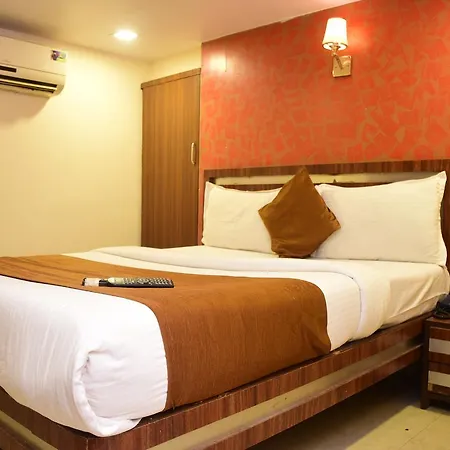 K.c Residency Hotel 2*