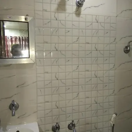 Hotel Al Muaaviya Mumbai