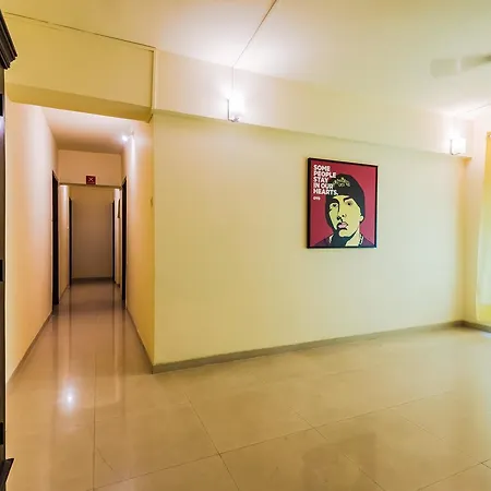 Hotel Oyo Flagship 389 Maitri Park Chembur Mumbai