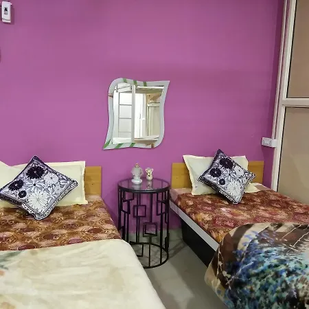 Metro Hostel Mumbai