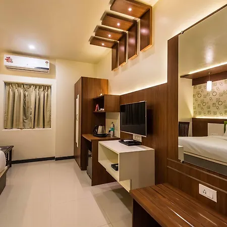 Oyo 7014 7cepl Hotel Mumbai