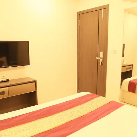 Oyo 8690 Kalpana Elite Hotel Mumbai
