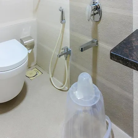 Fabhotel Laaiba Residency Hotel
