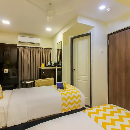 Hotel Fabhotel Laaiba Residency 3*