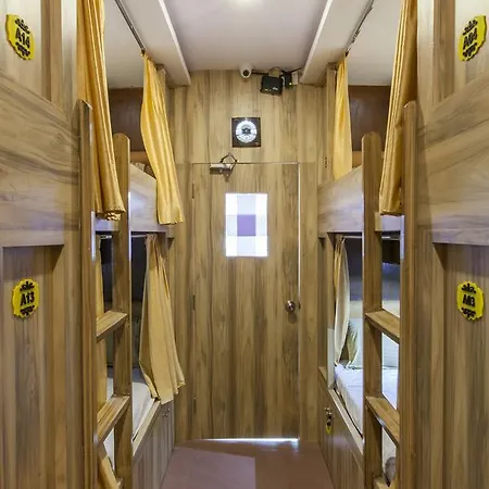 Abza Deluxe Hostel