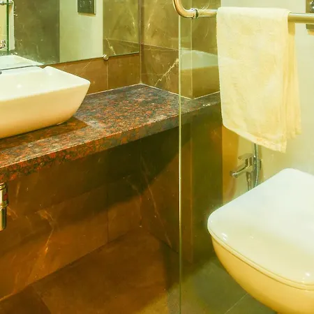Hotel Treebo Blue Moon Powai Mumbai