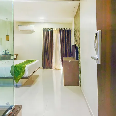 Treebo Blue Moon Powai Hotel