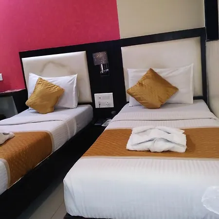 Hotel Avenue 2*