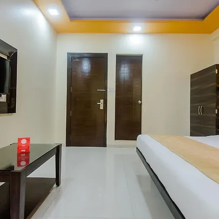 Oyo 9326 Om Sai Residency Mumbai