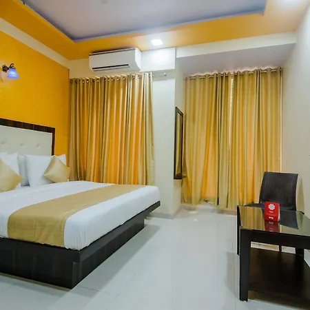 Oyo 9326 Om Sai Residency Hotel Mumbai