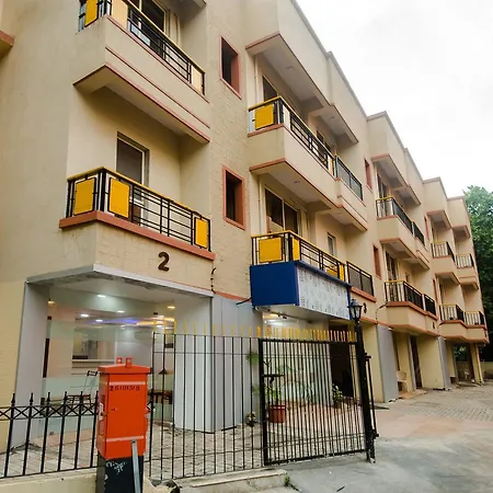 Oyo 9326 Om Sai Residency