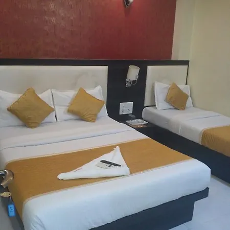 Avenue Hotel