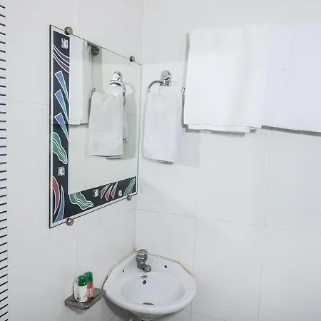 Hotel Rigga Kokilaben Dhirubhai Ambani Hospital 3*