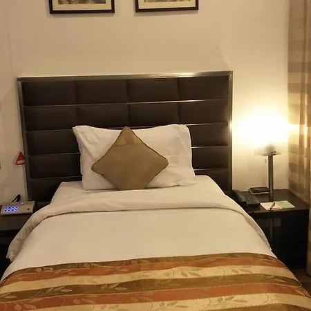 Hotel Ramada Powai & Convention Centre