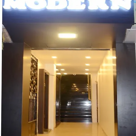 Hotel Modern Mumbai