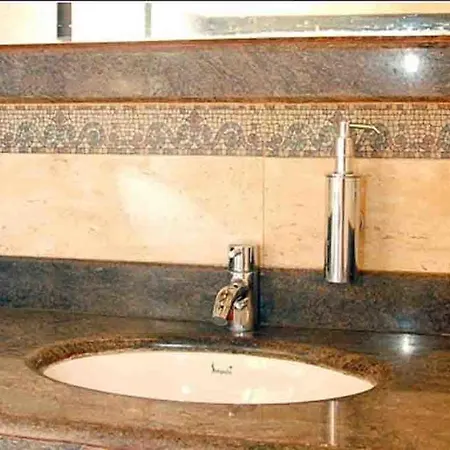 Hotel Hira Mumbai