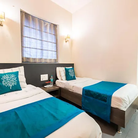 Hotel Oyo 1735 Near Nariman Point *