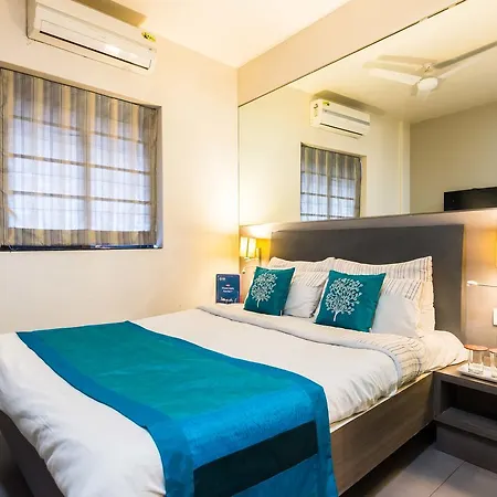 Oyo 1735 Near Nariman Point Hotel