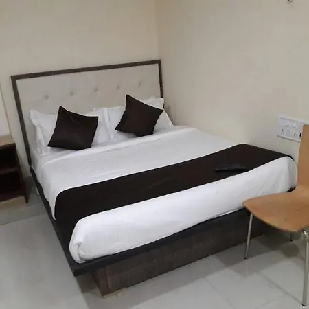 Sai Leela Grand 3* Mumbai