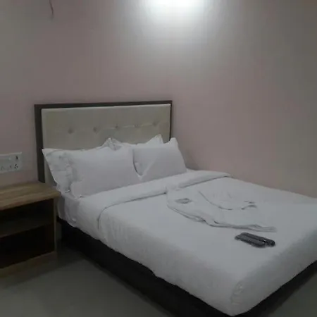 Sai Leela Grand Hotel