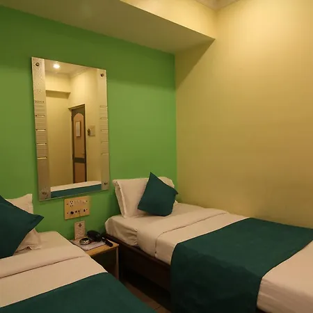 Palace Hotel 2*