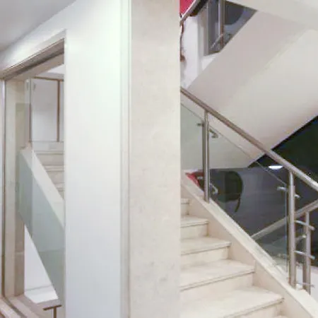 1 Bedroom Boutique In Borivali West, Guest house