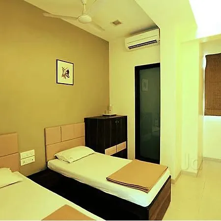 Maangta 212 @ Andheri West Hotel