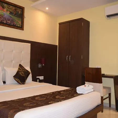 Hotel Maangta 222 @ Andheri Mumbai