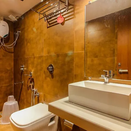 Hostel Blossom For Male And Female