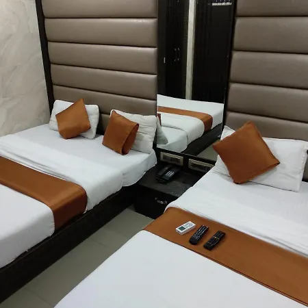 Karishma Mumbai