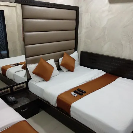Hotel Karishma